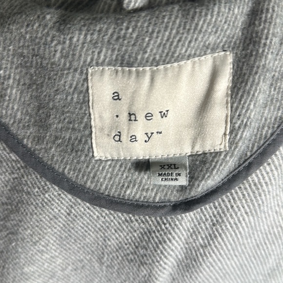 A New Day Coat - Picture 14 of 14
